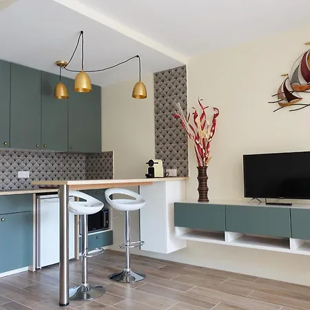 Apartamento Côté Soubeyran Centre-ville, Garage, Piscine, Terrasse *